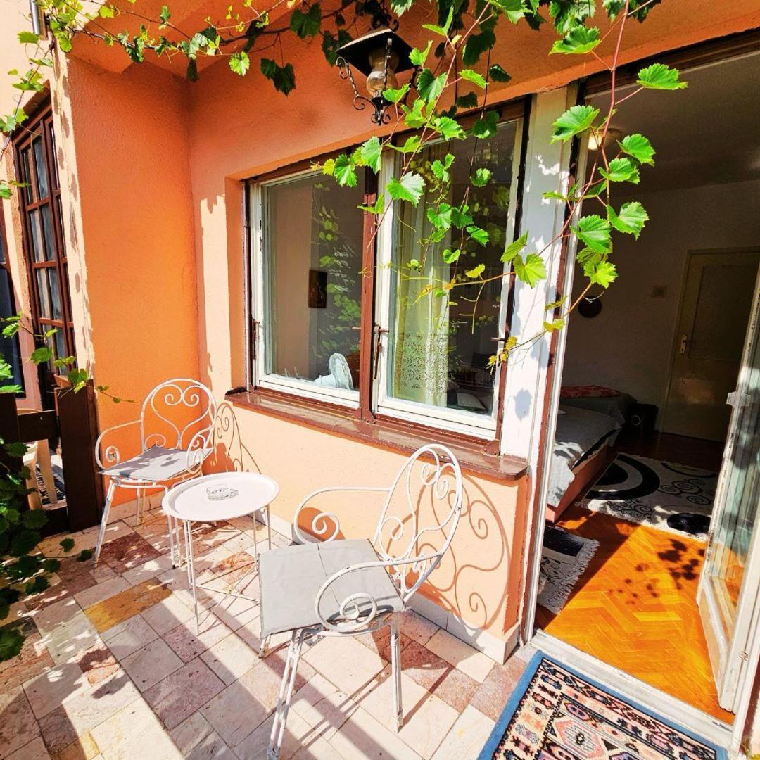 Prenociste Chardak Hotel Tuzla Kültér fotó