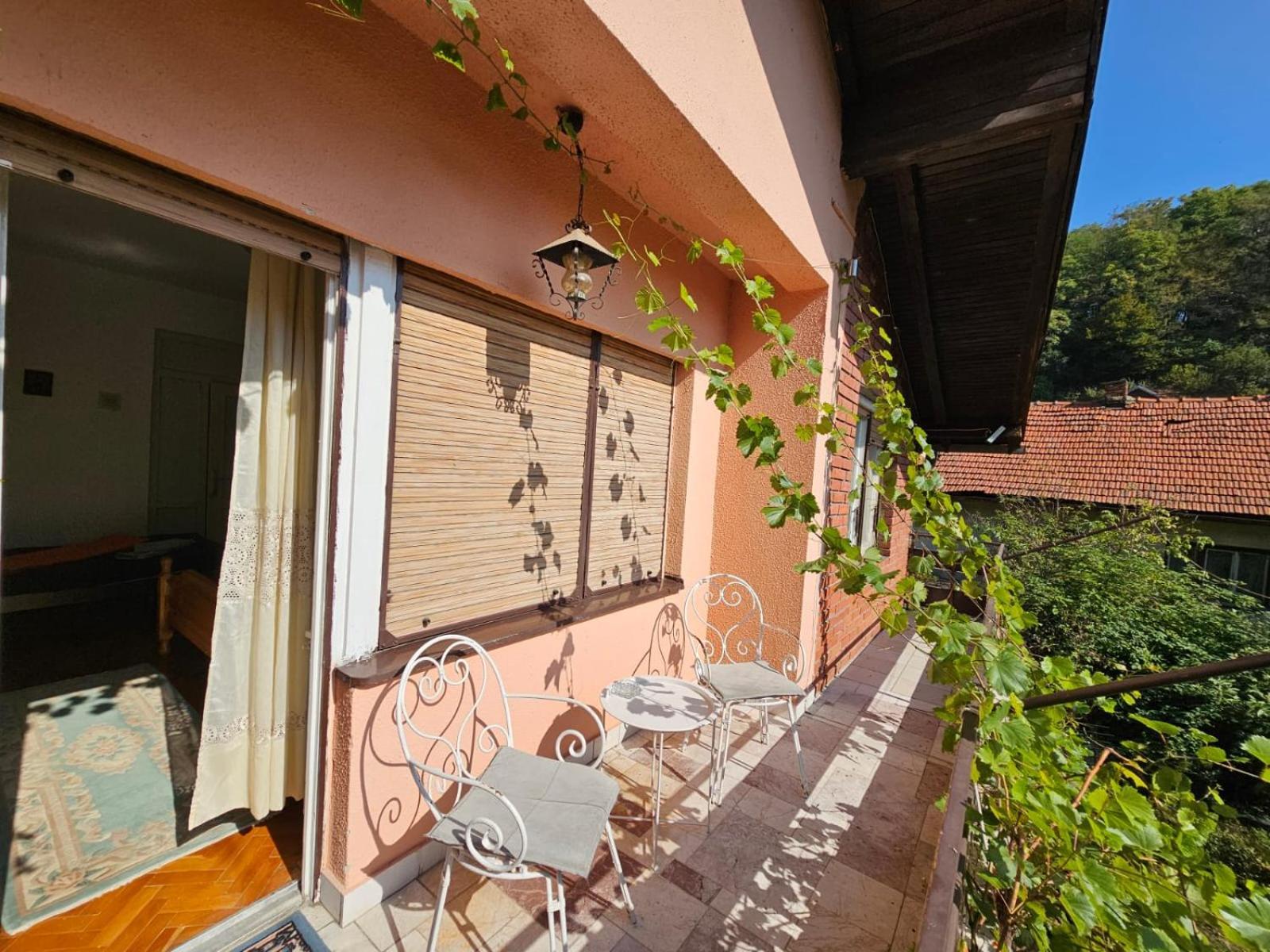 Prenociste Chardak Hotel Tuzla Kültér fotó